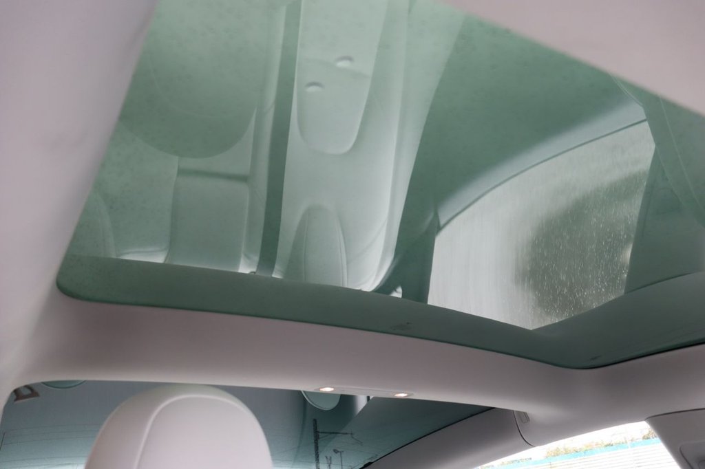 Used Tesla Model 3 2022 for sale - 76147708: Photo 3