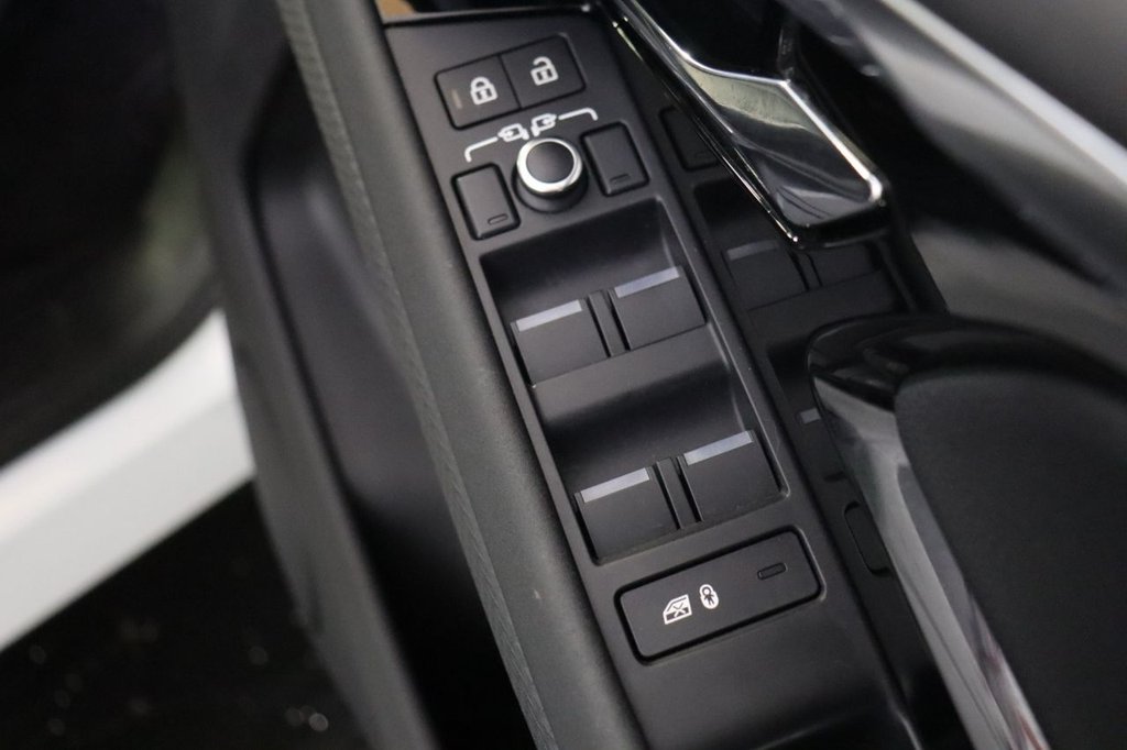 Used Land Rover Range Rover Evoque 2021 for sale - 77394704: Photo 32