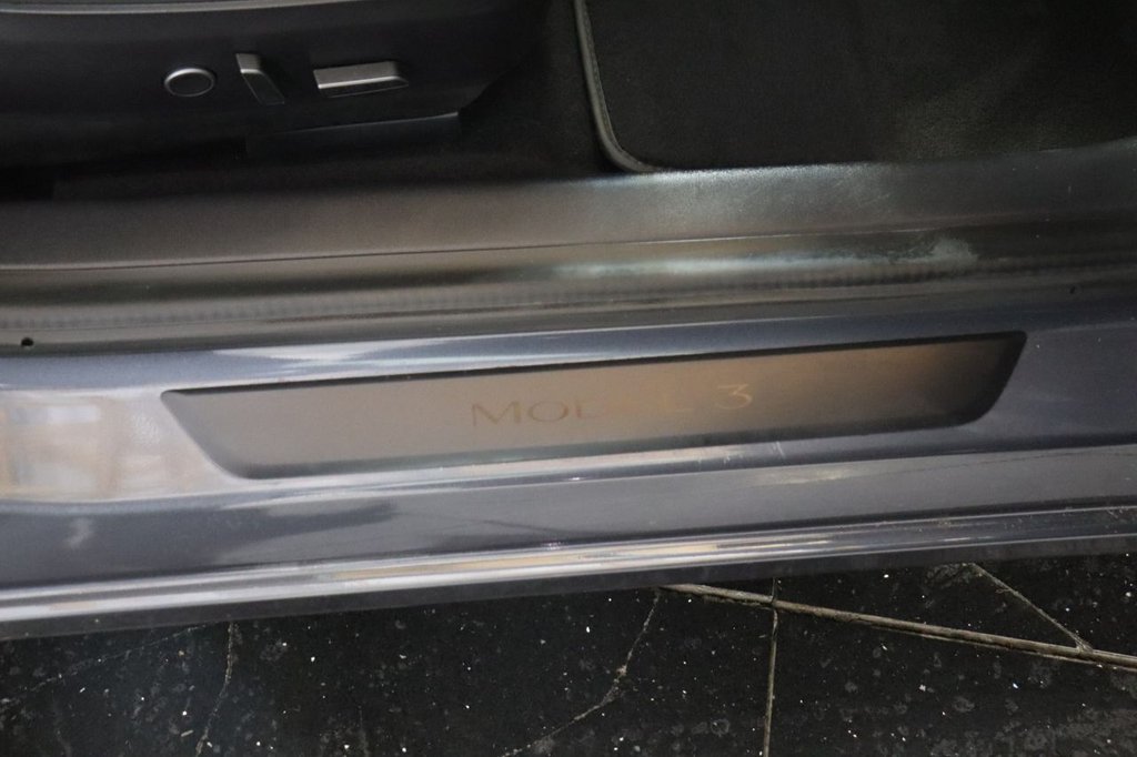 Used Tesla Model 3 2020 for sale - 77302402: Photo 34