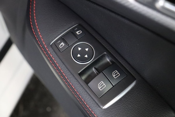 Used Mercedes-Benz SLC 2016 for sale - 75671653: Photo 35