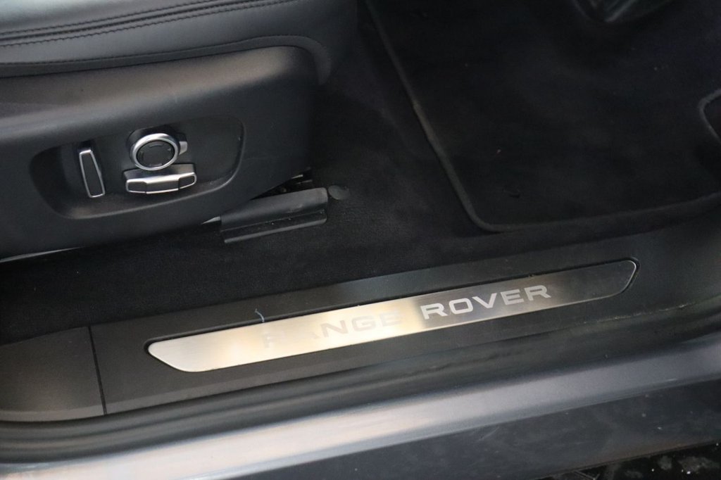Used Land Rover Range Rover Evoque 2024 for sale - 76163442: Photo 37