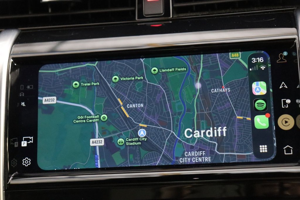 Used Land Rover Discovery Sport 2022 for sale - 77394729: Photo 10