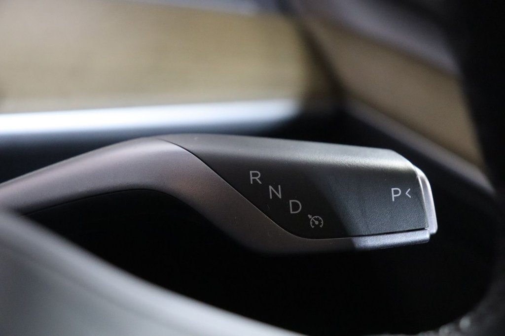 Used Tesla Model Y 2023 for sale - 76977469: Photo 28