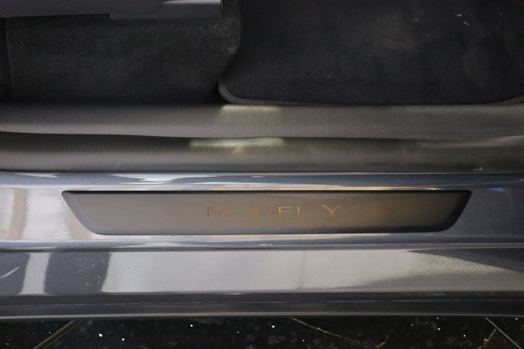 Used Tesla Model Y 2023 for sale - 76977469: Photo 36