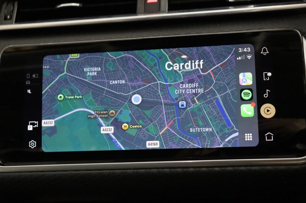 Used Land Rover Range Rover Velar 2022 for sale - 76841310: Photo 9