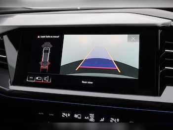 Used Audi Q4 e-tron 2022 for sale - 78350964: Photo