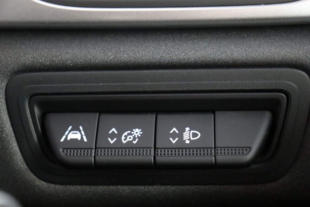 Used Renault Captur 2021 for sale - 77547446: Photo 28