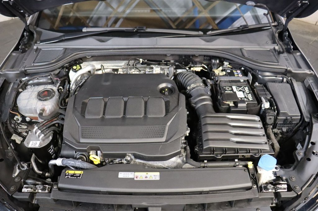 Used Volkswagen Golf 2023 for sale - 76798037: Photo 17