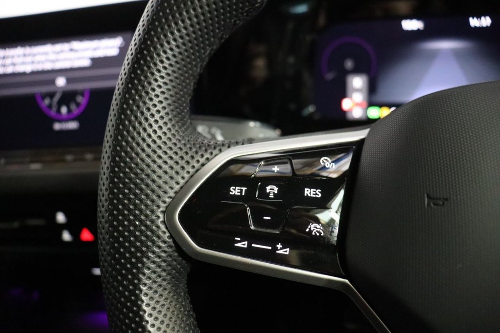 Used Volkswagen Golf 2023 for sale - 76798037: Photo 19