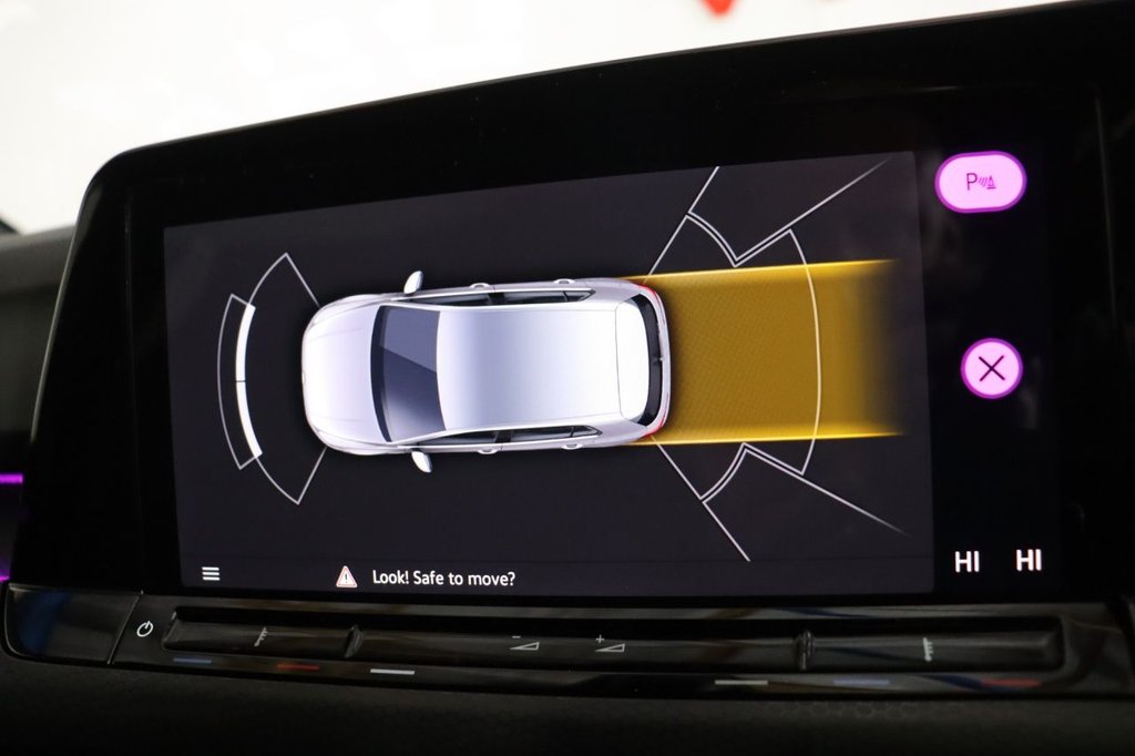 Used Volkswagen Golf 2023 for sale - 76798037: Photo 7