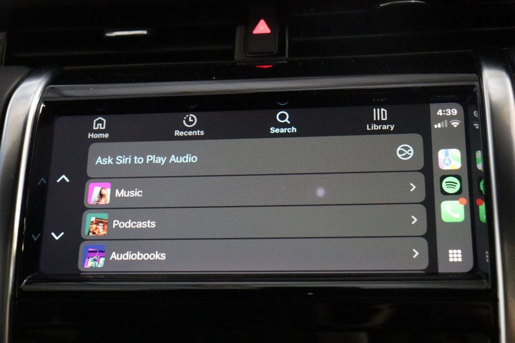 Used Land Rover Discovery Sport 2020 for sale - 77172135: Photo 11