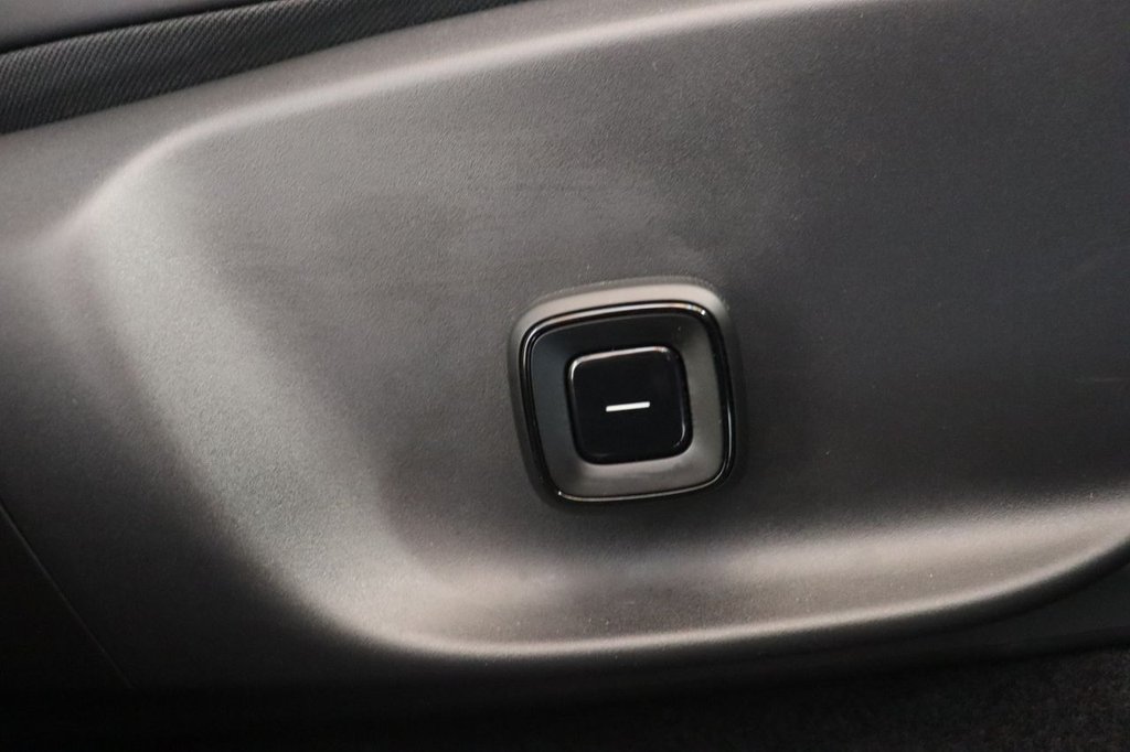 Used Volvo EX30 2025 for sale - 78124358: Photo 9