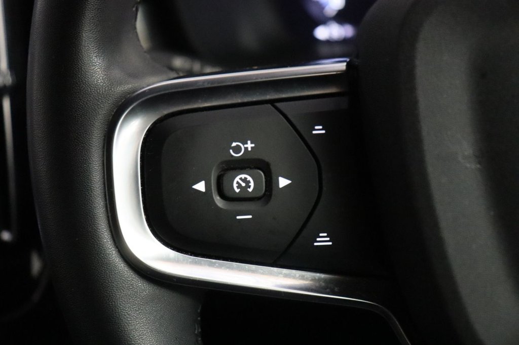 Used Volvo XC40 2022 for sale - 76148098: Photo 28