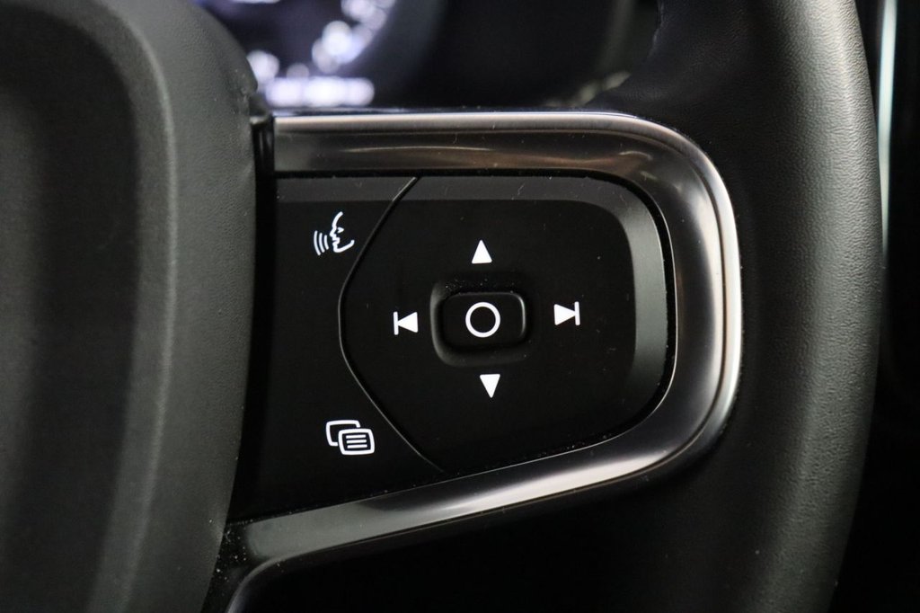 Used Volvo XC40 2022 for sale - 76148098: Photo 29