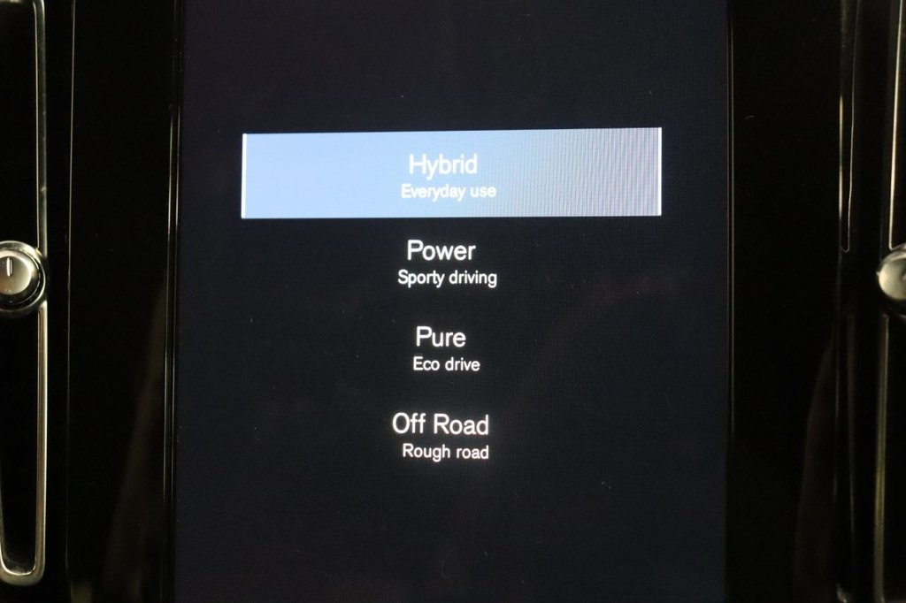 Used Volvo XC40 2022 for sale - 76148098: Photo 34