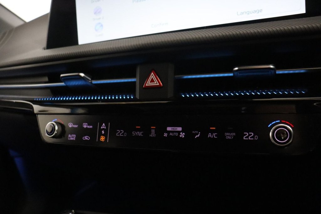 Used Kia EV6 2023 for sale - 76841300: Photo 30