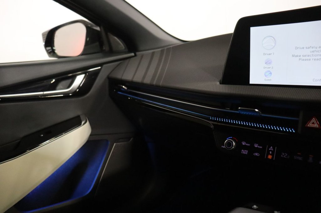 Used Kia EV6 2023 for sale - 76841300: Photo 32