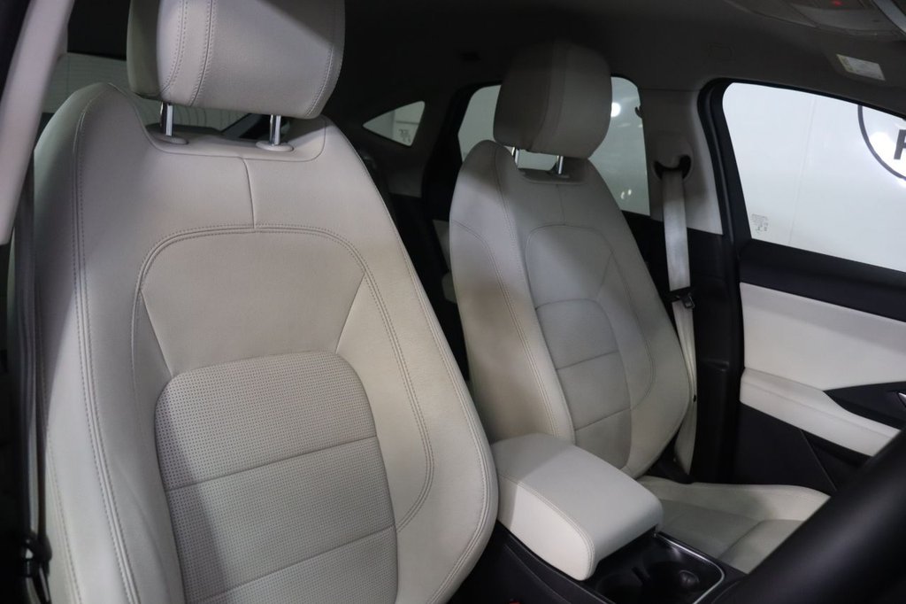 Used Jaguar E-Pace 2020 for sale - 77849931: Photo 27