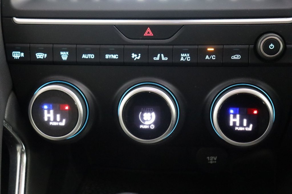 Used Jaguar E-Pace 2020 for sale - 77849931: Photo 35