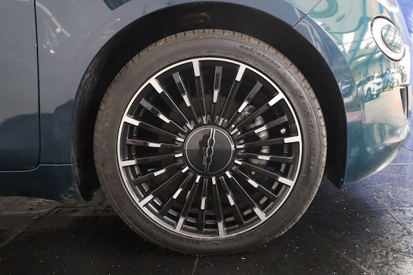 Used Fiat 500e 2021 for sale - 72989440: Photo 38