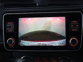 Used Nissan Leaf 2021 for sale - 77075460: Photo