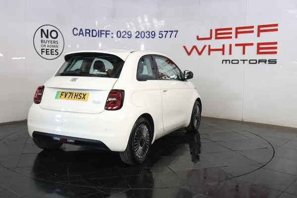 Used Fiat 500e 2022 for sale - 74208507: Photo 5