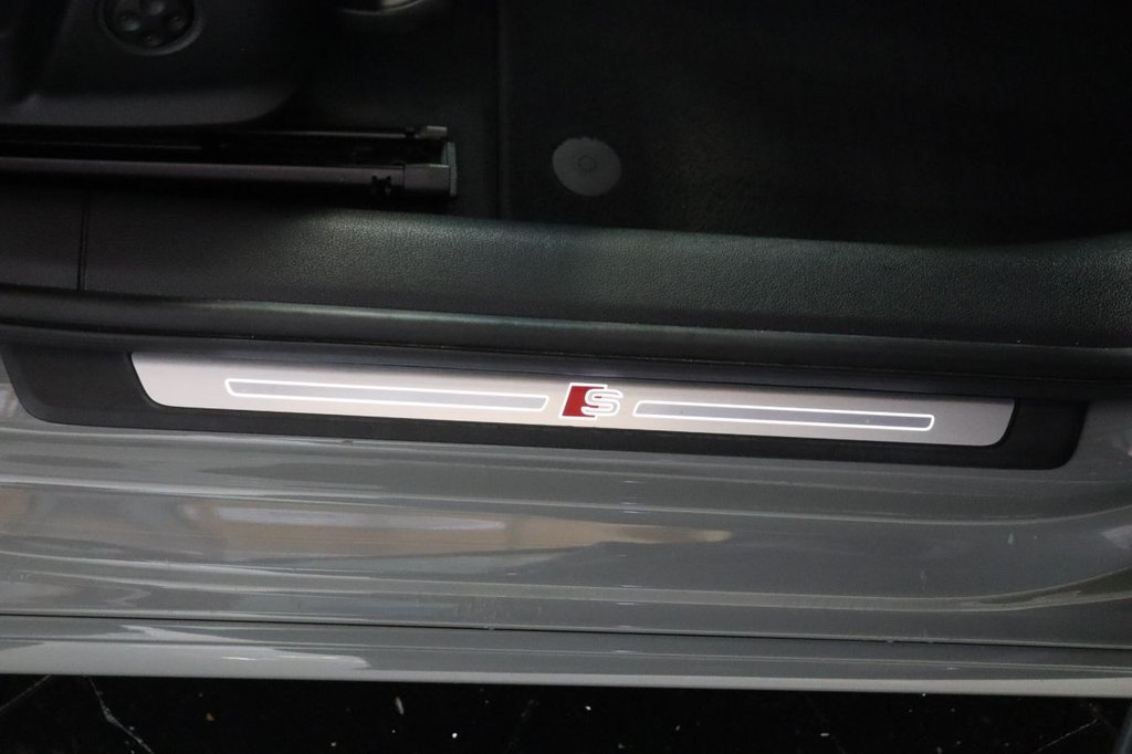 Used Audi A4 2021 for sale - 77212494: Photo 35