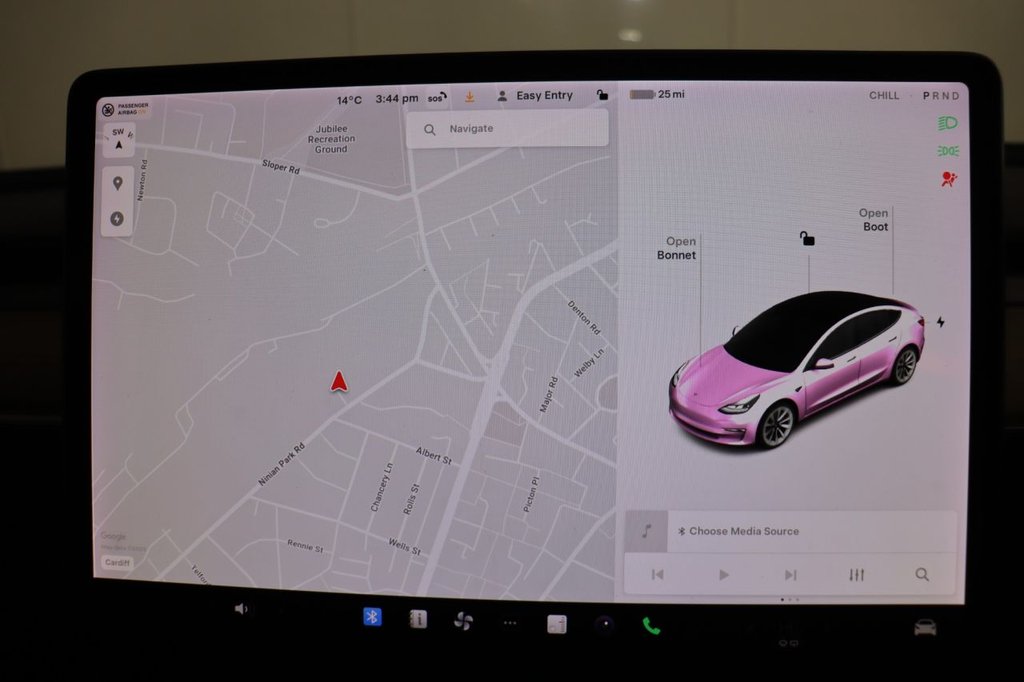 Used Tesla Model 3 2020 for sale - 76841170: Photo 21