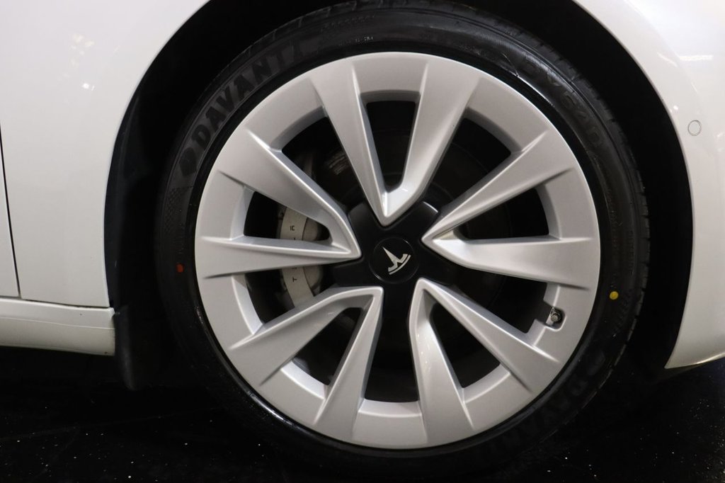 Used Tesla Model 3 2020 for sale - 76841170: Photo 28