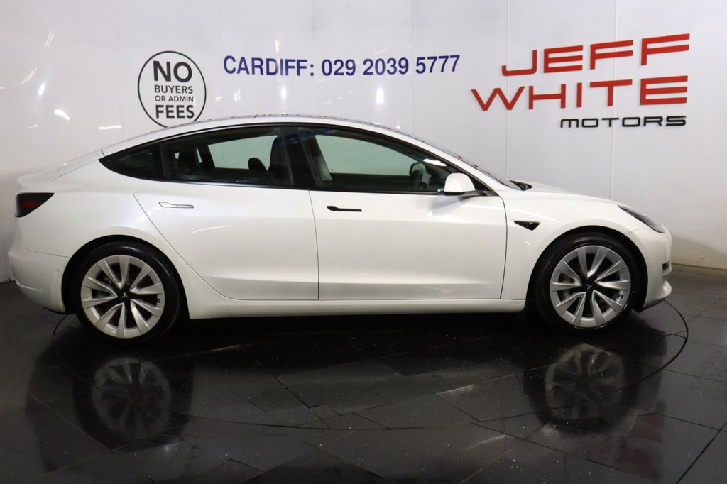 Used Tesla Model 3 2020 for sale - 76841170: Photo 3