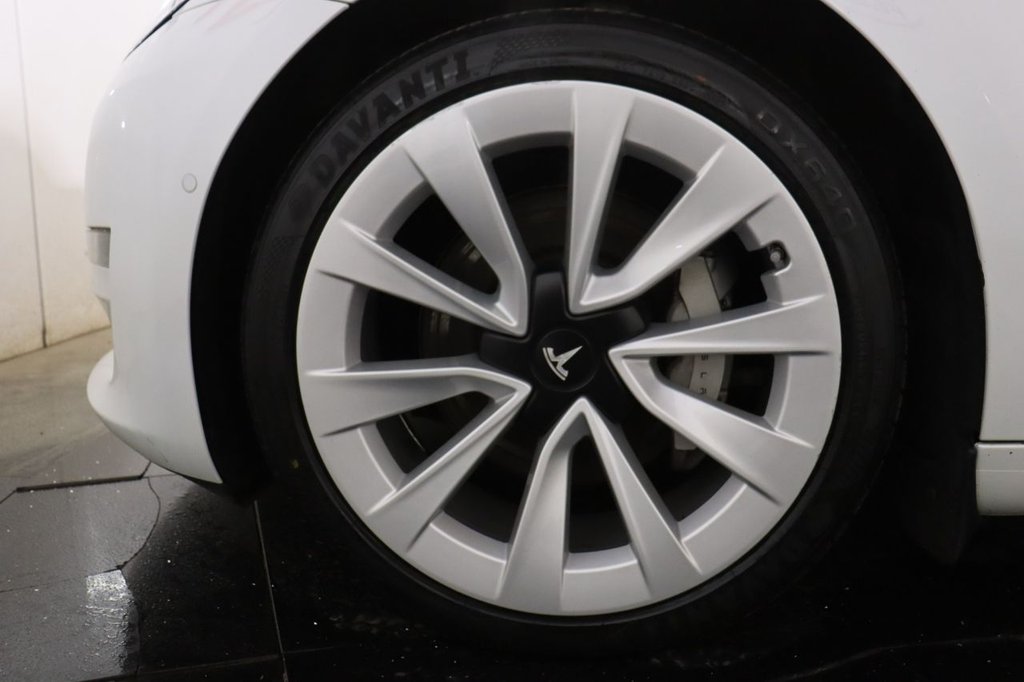 Used Tesla Model 3 2020 for sale - 76841170: Photo 31