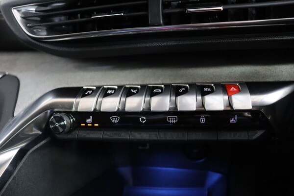 Used Peugeot 3008 2022 for sale - 74659636: Photo 28