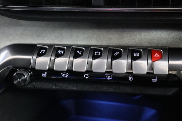 Used Peugeot 3008 2022 for sale - 74516915: Photo 29