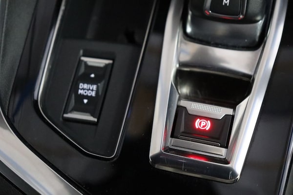Used Peugeot 3008 2022 for sale - 74516915: Photo 32