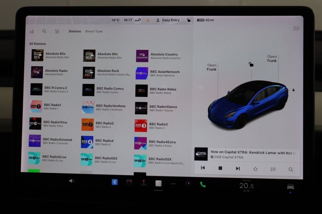 Used Tesla Model 3 2021 for sale - 77302397: Photo 15