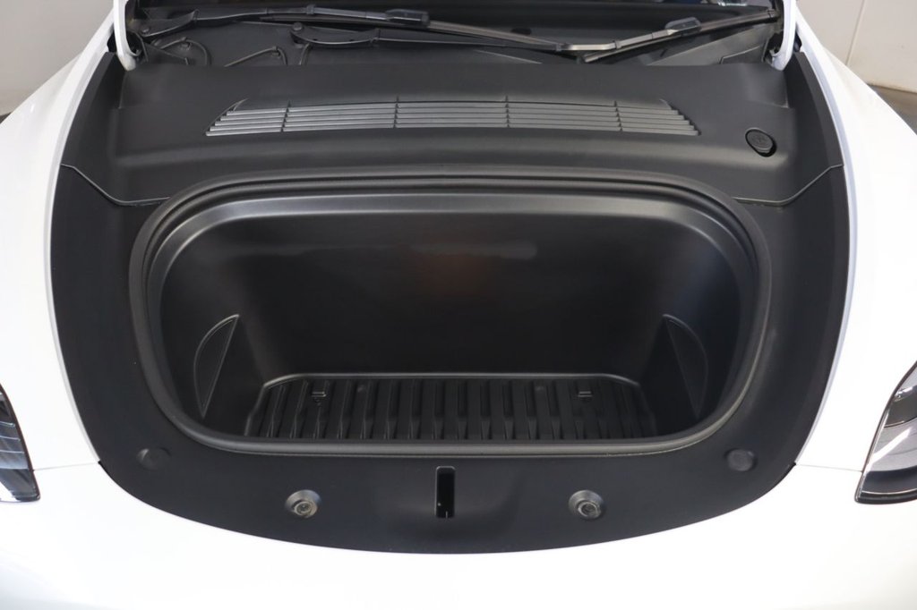 Used Tesla Model Y 2024 for sale - 77879850: Photo 21