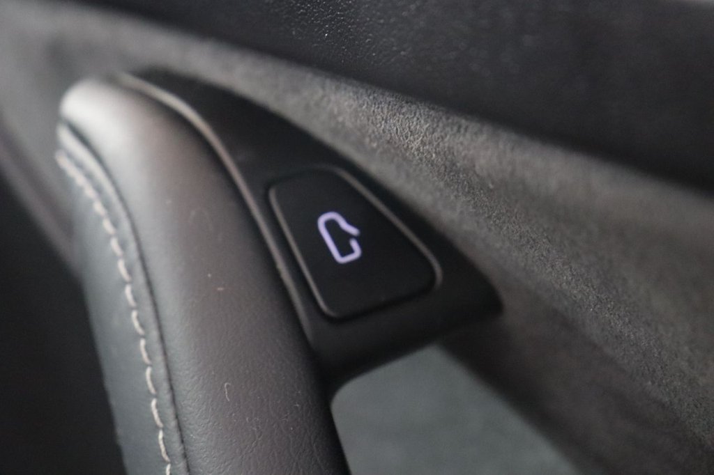 Used Tesla Model Y 2024 for sale - 77879850: Photo 22