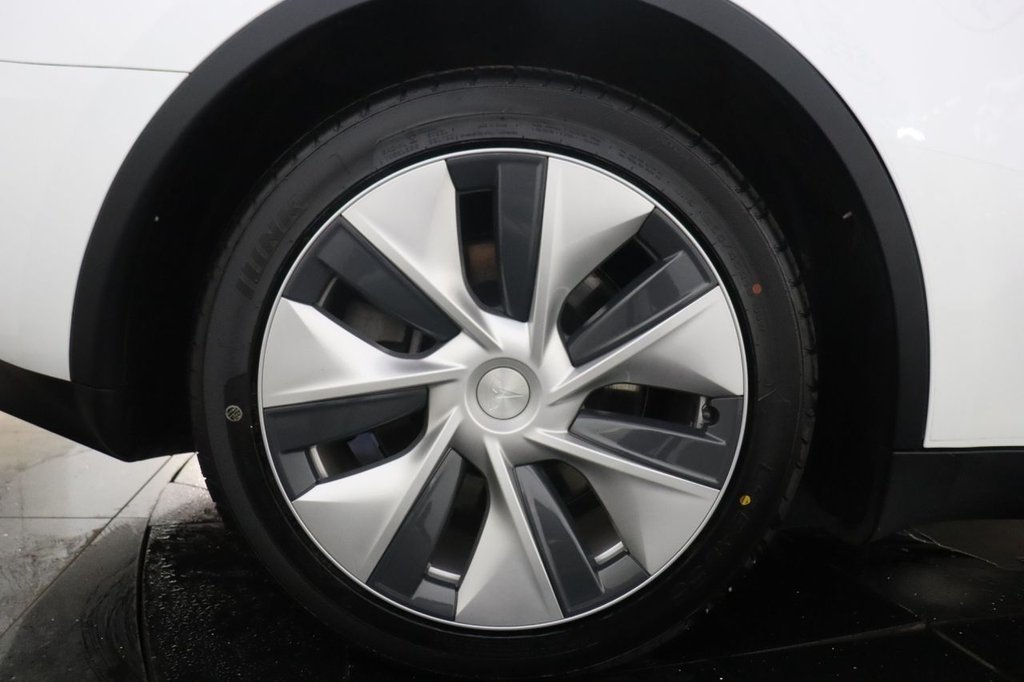 Used Tesla Model Y 2024 for sale - 77879850: Photo 38