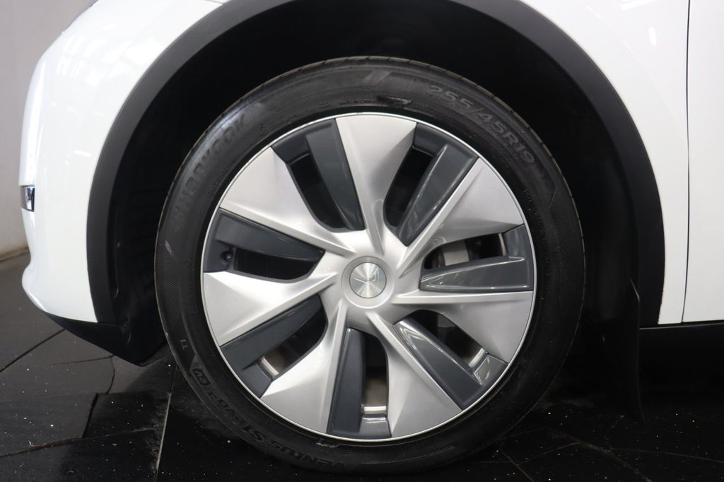 Used Tesla Model Y 2024 for sale - 77879850: Photo 40