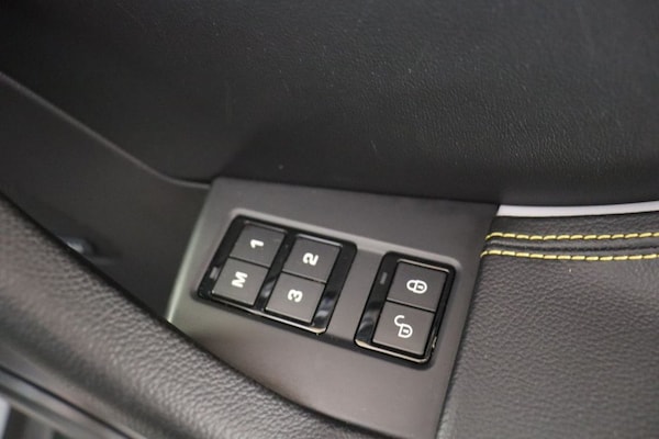Used Jaguar F-Pace 2020 for sale - 76280146: Photo 32