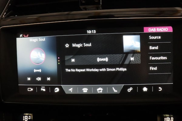 Used Jaguar F-Pace 2020 for sale - 76280146: Photo 35