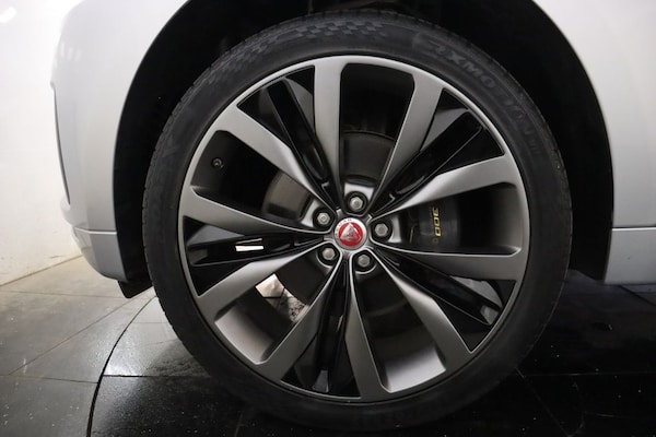 Used Jaguar F-Pace 2020 for sale - 76280146: Photo 38