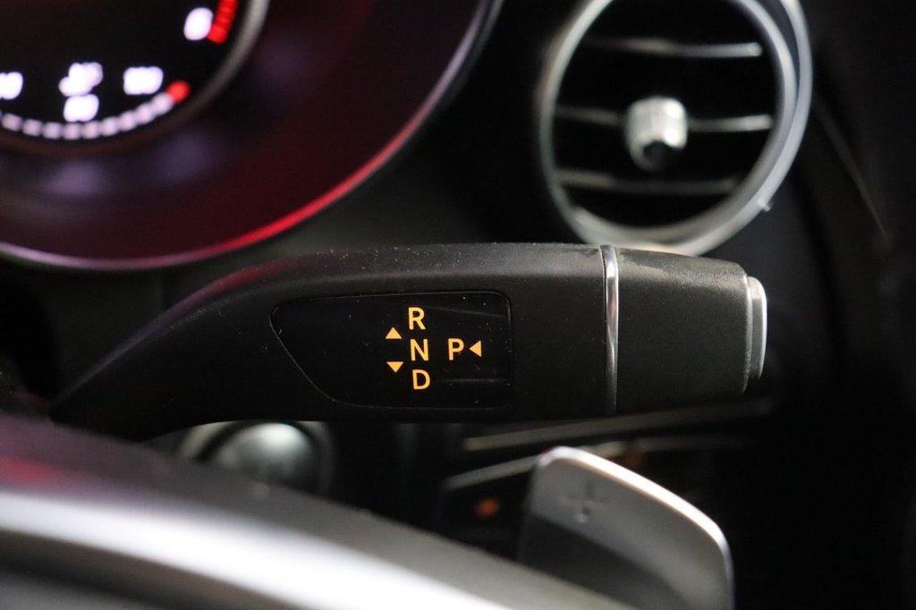 Used Mercedes-Benz GLC 2018 for sale - 76910127: Photo 29