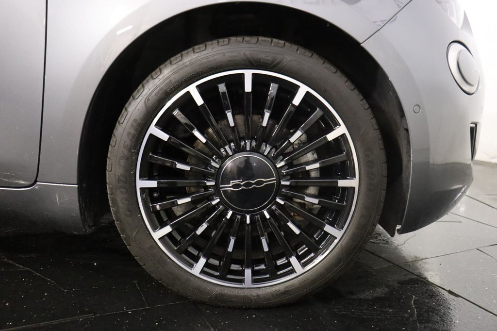 Used Fiat 500e 2022 for sale - 77037809: Photo 33