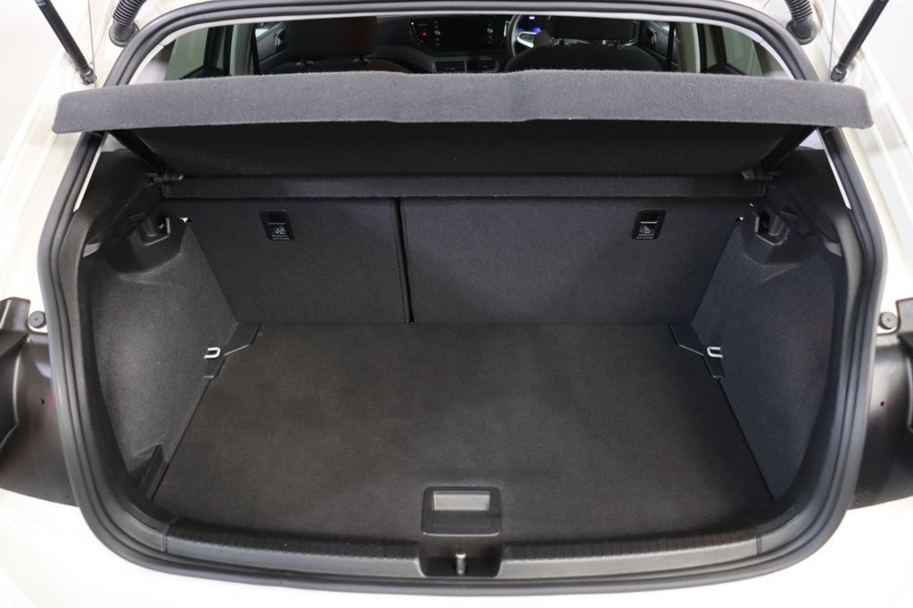 Used Volkswagen Polo 2023 for sale - 76496535: Photo 13