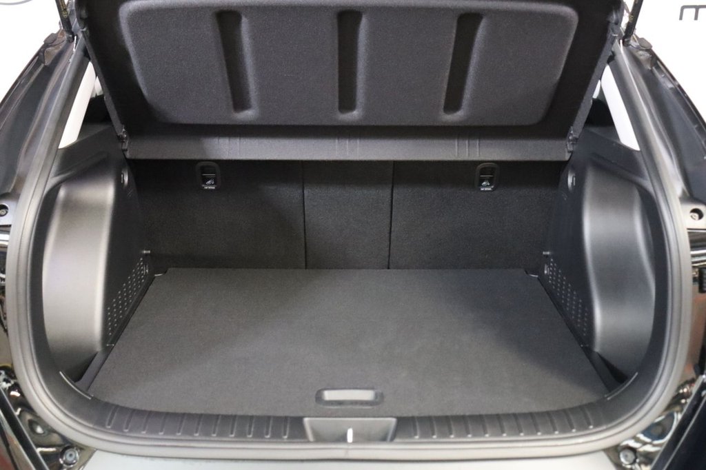 Used Hyundai KONA 2025 for sale - 76496760: Photo 23