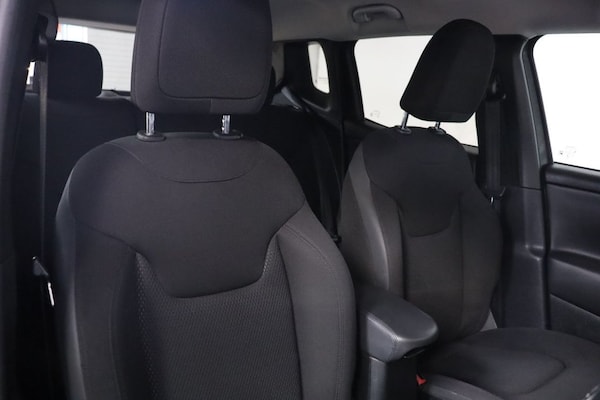 Used Jeep Renegade 2021 for sale - 75158825: Photo 24