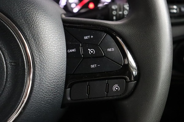 Used Jeep Renegade 2021 for sale - 75158825: Photo 28