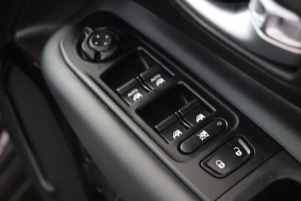 Used Jeep Renegade 2021 for sale - 75158825: Photo 35