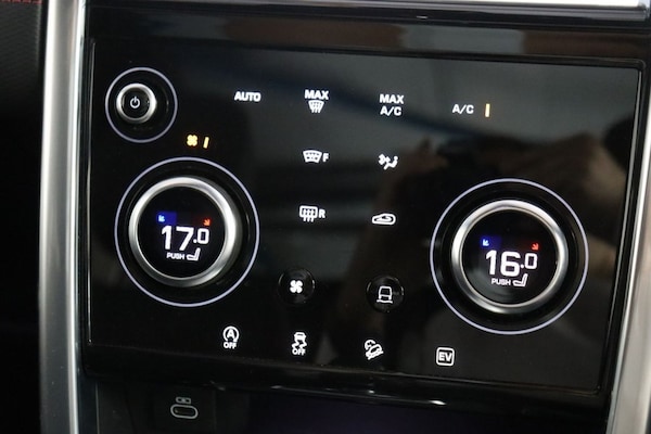 Used Land Rover Discovery Sport 2021 for sale - 76312993: Photo 30